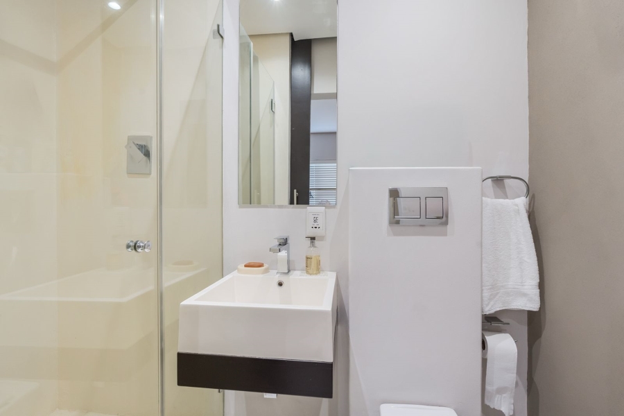 2 Bedroom Property for Sale in Bantry Bay Western Cape